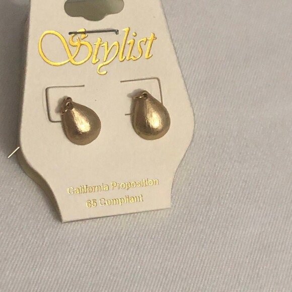 Stylist Dainty Teardrop Earrings Brushed Gold Tone NOC - Picture 3 of 6